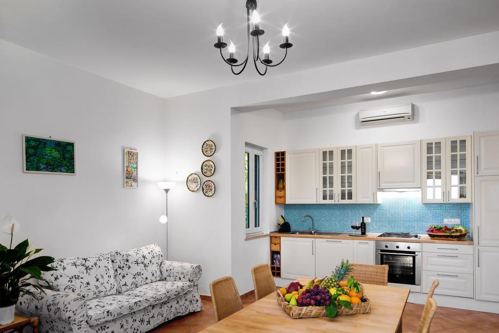 Casa Miomar Appartement Massa Lubrense Kamer foto